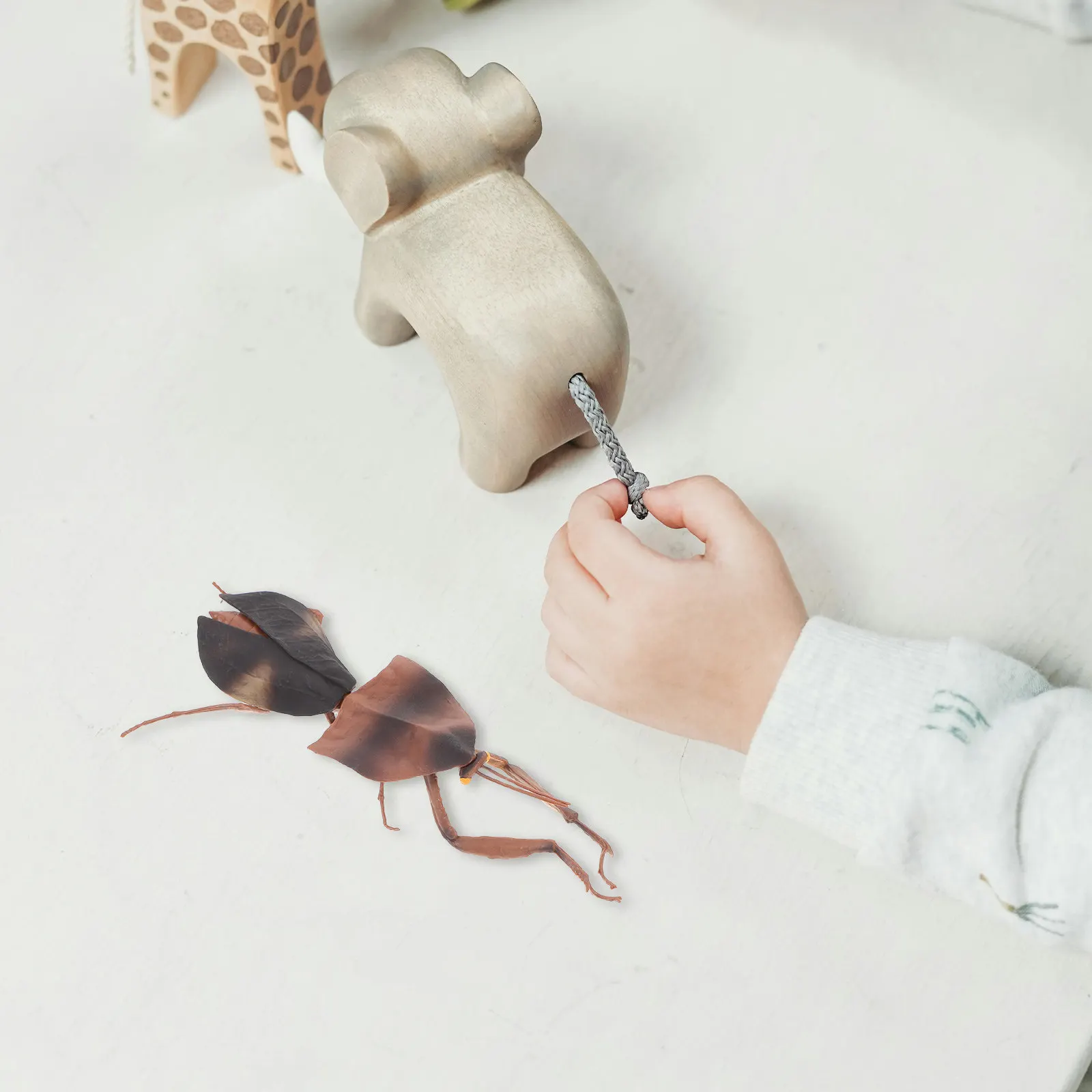 Dead Leaf Mantis Wild Insect Realistic Hand Painted Mantises for Nature Exploration Educational Display Garden
Dead Leaf Mantis Wild Insect Realistic Hand Painted Mantises for Nature Exploration Educational Display Garden