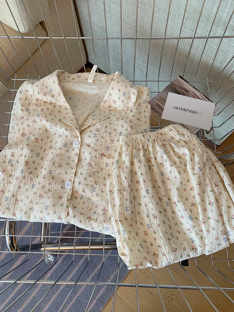 Korean Style Floral Print Long Sleeve Sleepwear Women's Spring Autumn New Popular Flip Collar Open Cardigan Home Clothes Set
Korean Style Floral Print Long Sleeve Sleepwear Women's Spring Autumn New Popular Flip Collar Open Cardigan Home Clothes Set