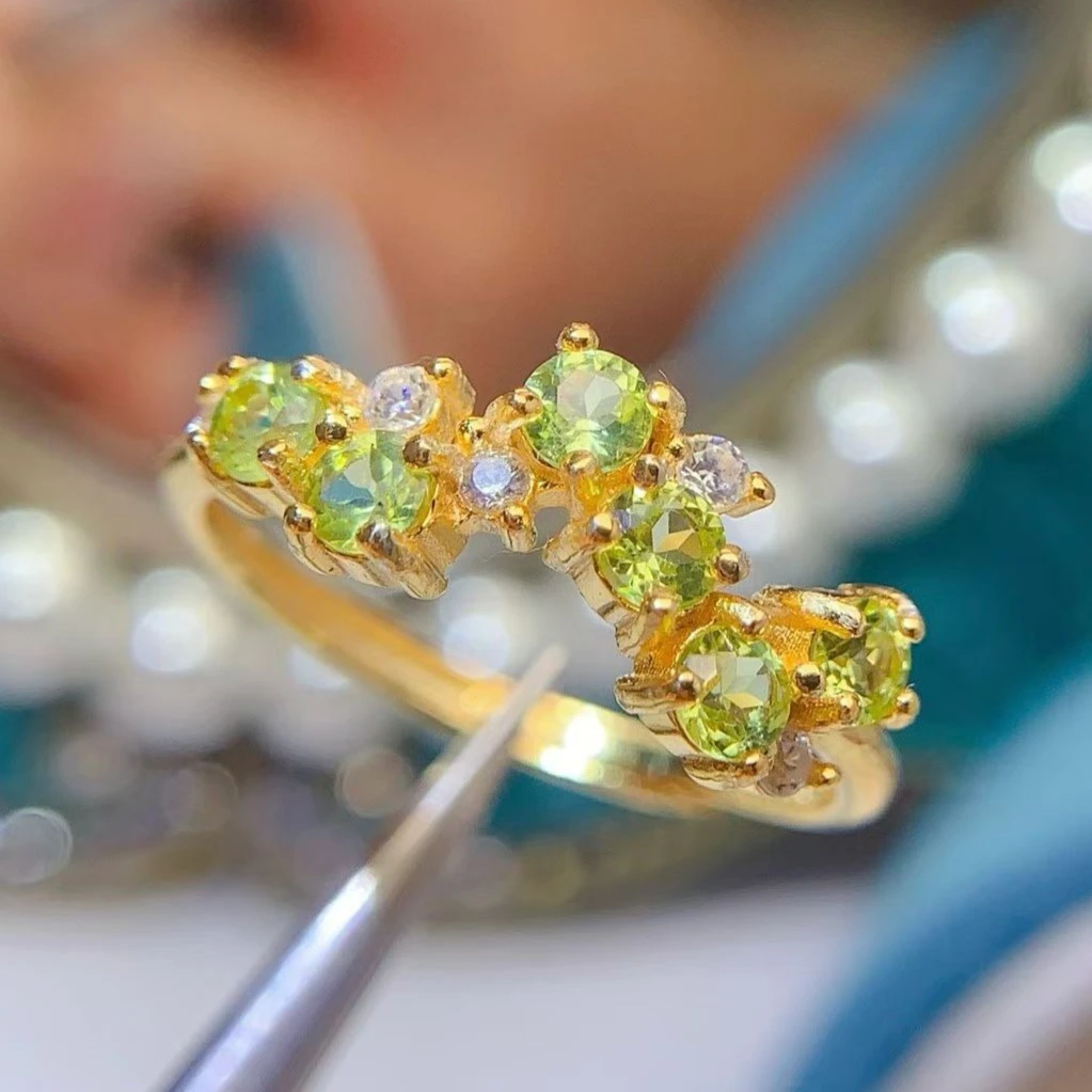 Natural Peridot 925 Silver Ring with Certificate 3mm Genuine Peridot Jewelry 925 Silver Fine Jewelry with 18K Gold Plating
Natural Peridot 925 Silver Ring with Certificate 3mm Genuine Peridot Jewelry 925 Silver Fine Jewelry with 18K Gold Plating