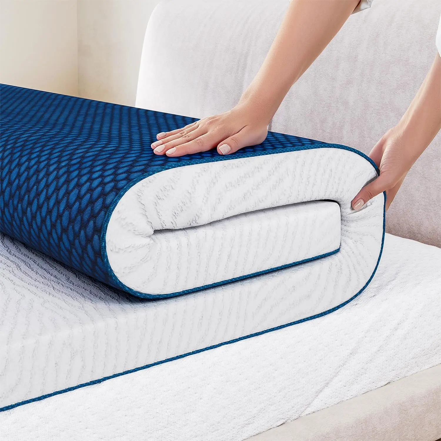 4 Inches Memory Foam, Cooling Gel-Infused Swirl Memory Foam, Soft Bed Topper with Tencel™ Cover,CertiPUR-US,80" L * 76" W * 4" H
4 Inches Memory Foam, Cooling Gel-Infused Swirl Memory Foam, Soft Bed Topper with Tencel™ Cover,CertiPUR-US,80" L * 76" W * 4" H