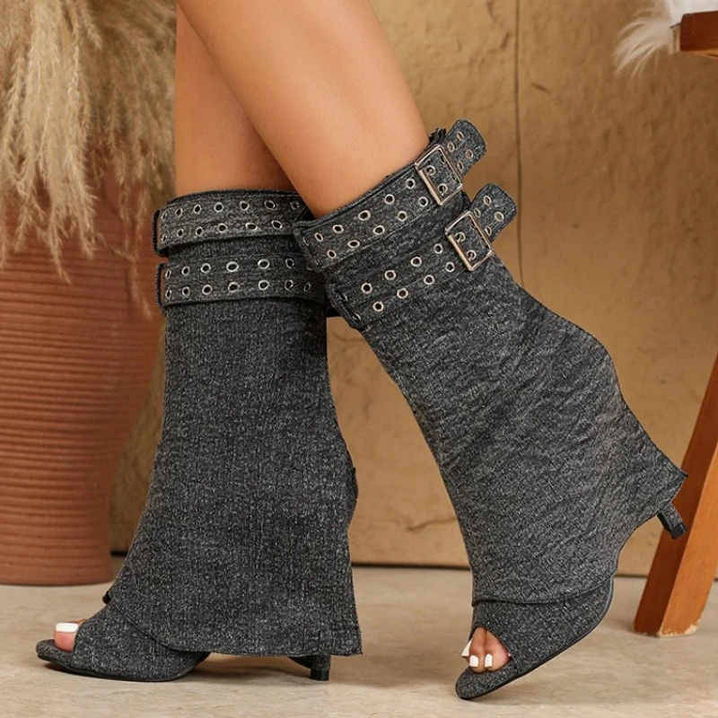 Сексуальные серые джинсовые ботильоны с открытым носком для женщин, пряжка на молнии сзади, дизайн на тонком высоком каблуке, летние ботинки, элегантные дизайнерские туфли на каблуке
Сексуальные серые джинсовые ботильоны с открытым носком для женщин, пряжка на молнии сзади, дизайн на тонком высоком каблуке, летние ботинки, элегантные дизайнерские туфли на каблуке