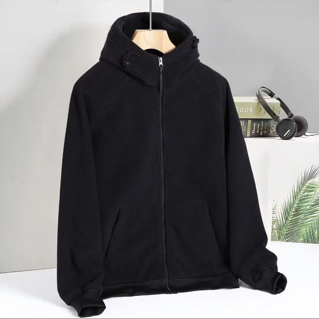 Мужская повседневная куртка Dujia с капюшоном, ветрозащитная, теплая, осенне-зимняя, новая, из полиэфирного волокна, приталенная, удлиненная.
Мужская повседневная куртка Dujia с капюшоном, ветрозащитная, теплая, осенне-зимняя, новая, из полиэфирного волокна, приталенная, удлиненная.