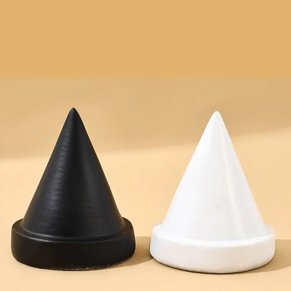 Durable Creative Bracelet Display Stand Cone Shape Jewelry Props Bangle Storage Rack Resin Gift Watch Display Holder Necklace 
Durable Creative Bracelet Display Stand Cone Shape Jewelry Props Bangle Storage Rack Resin Gift Watch Display Holder Necklace