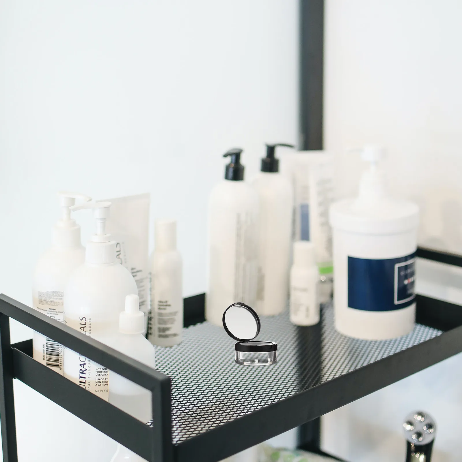 Набор из 4 многоразовых футляров для рассыпчатой пудры с откидной крышкой, пустые компактные коробочки для хранения макияжа, теней для век и румян
Набор из 4 многоразовых футляров для рассыпчатой пудры с откидной крышкой, пустые компактные коробочки для хранения макияжа, теней для век и румян