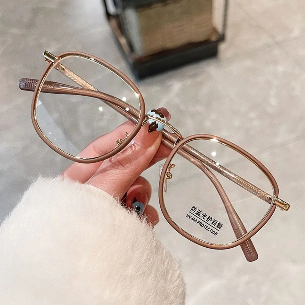 Fashion Portable Eye Protection Computer Goggles Ultra Light Frame Anti-Blue Light Glasses Oversized Eyeglasses
Fashion Portable Eye Protection Computer Goggles Ultra Light Frame Anti-Blue Light Glasses Oversized Eyeglasses
