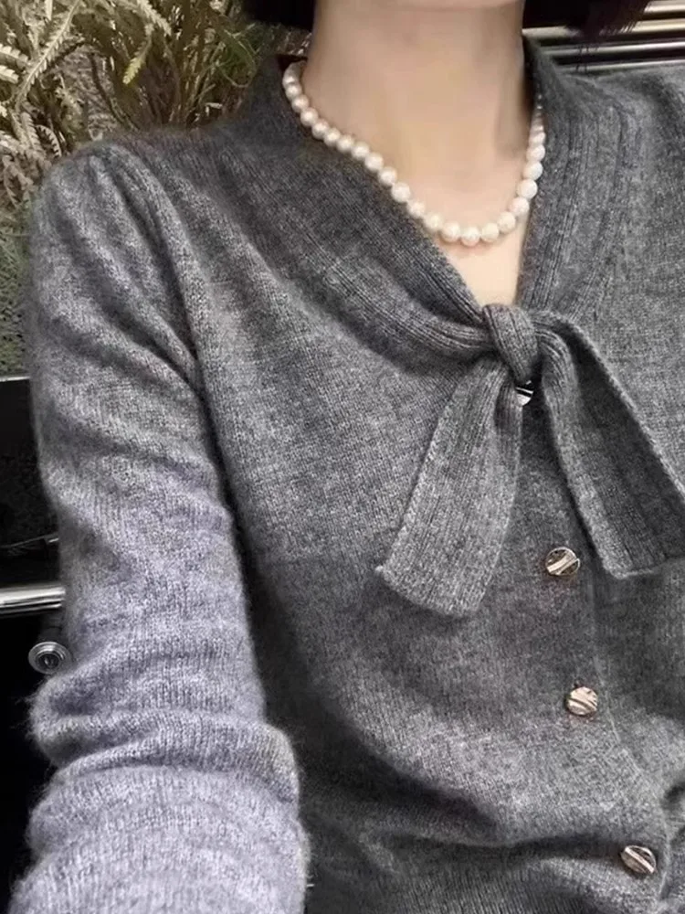 Comfortable Soft Camere Knitted Open Cardigan Long Sve Women's Base irt Design Sense Single Button Commute Versatile Top
Comfortable Soft Camere Knitted Open Cardigan Long Sve Women's Base irt Design Sense Single Button Commute Versatile Top