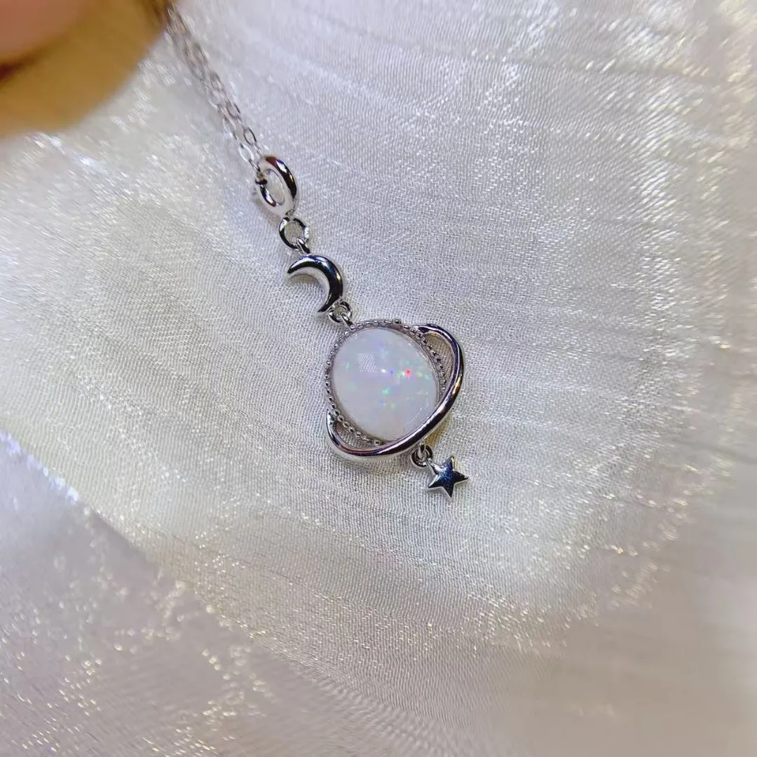 Star and Moon Design Exquisite Large Natural Opal Pendant S925 Silver Elegant Bold Luxury Jewelry
Star and Moon Design Exquisite Large Natural Opal Pendant S925 Silver Elegant Bold Luxury Jewelry