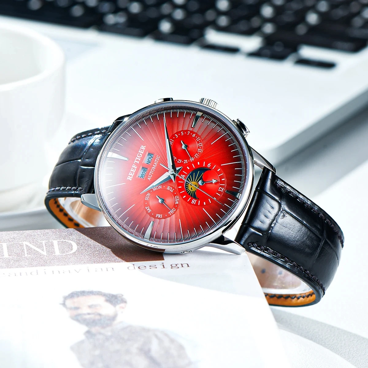 Reef Tiger Retro Style Men Automatic Mechanical Watches Complete Calendar Watch Sapphire Glass Waterproof 50M Clock
Reef Tiger Retro Style Men Automatic Mechanical Watches Complete Calendar Watch Sapphire Glass Waterproof 50M Clock