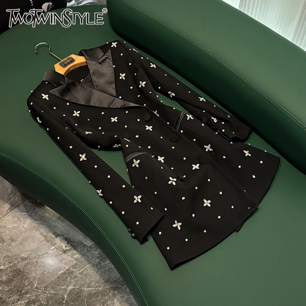 TWOTWINSTYLE Temperament Two Piece Sets For Women Lapel Long Sleeve Spliced Button Elegant Jacket Female Fashion New KJA526828
TWOTWINSTYLE Temperament Two Piece Sets For Women Lapel Long Sleeve Spliced Button Elegant Jacket Female Fashion New KJA526828