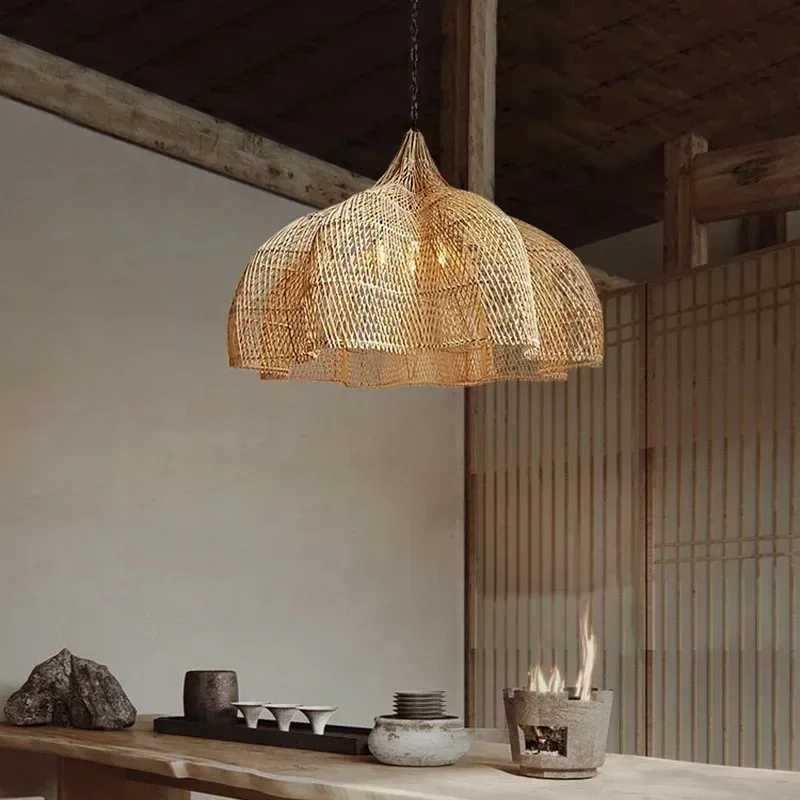 Ретро-люстра Wabi Sabi из ротанга, креативные подвесные светильники для гостиной, ресторана, отеля, магазина, холла, светодиодные лампы
Ретро-люстра Wabi Sabi из ротанга, креативные подвесные светильники для гостиной, ресторана, отеля, магазина, холла, светодиодные лампы