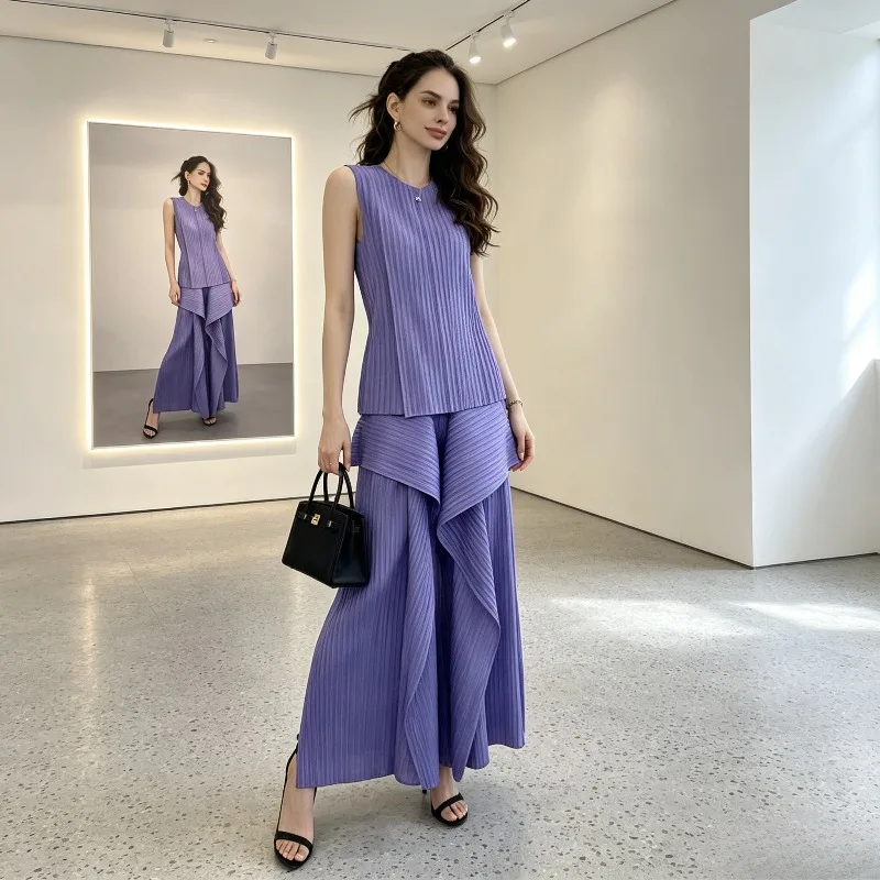 Miyake Pleated 2026 New Original Kelp Set for Women Loose Casual Design Summer High-end Wear Pleated Irregular Two-piece Set
Miyake Pleated 2026 New Original Kelp Set for Women Loose Casual Design Summer High-end Wear Pleated Irregular Two-piece Set