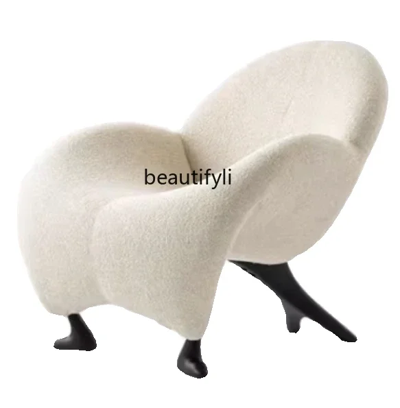 Nordic Light Luxury Design Single-Seat Sofa Chair New FRP Horn Leisure Chair Art
Nordic Light Luxury Design Single-Seat Sofa Chair New FRP Horn Leisure Chair Art