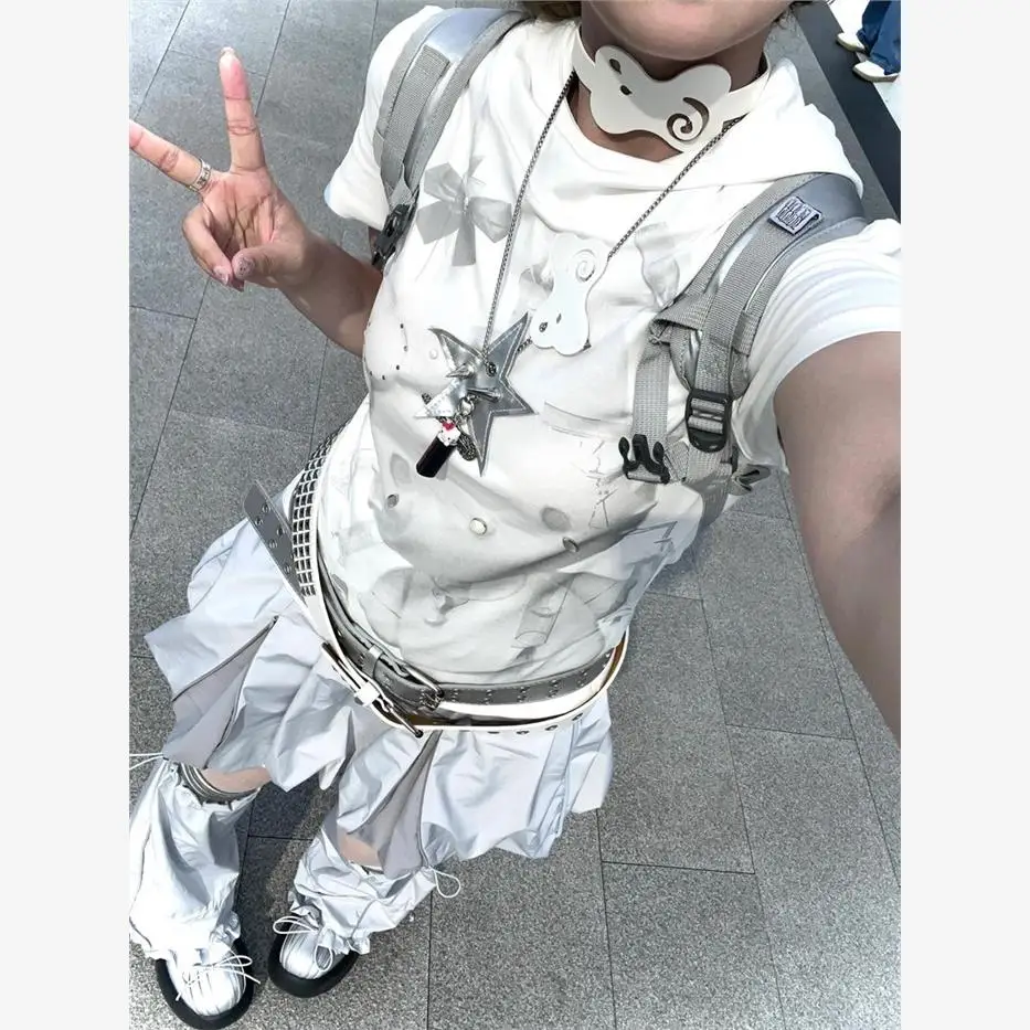 Sweet Design Y2K ort Sve T-irt Women's Summer Subculture Hooded Print Rhinestone Slim Fit Top Faionable Casual Wear
Sweet Design Y2K ort Sve T-irt Women's Summer Subculture Hooded Print Rhinestone Slim Fit Top Faionable Casual Wear