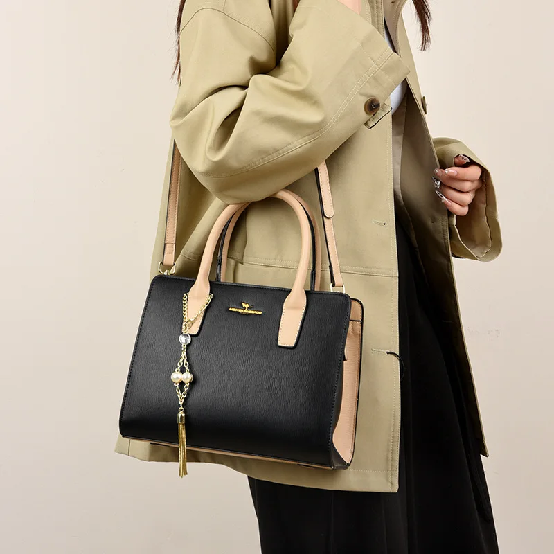 2025 Tote Shoulder Bag Women's Architectural Curated Design Top Handle Convertible Bold Work To Weekend Essential
2025 Tote Shoulder Bag Women's Architectural Curated Design Top Handle Convertible Bold Work To Weekend Essential