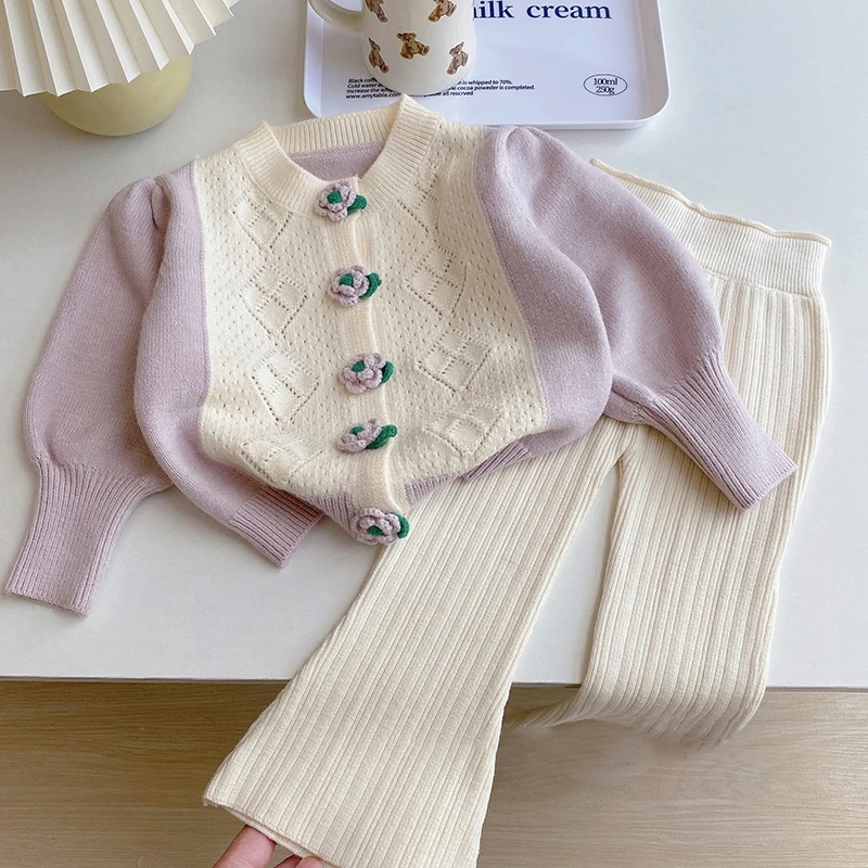 Sweet Girls Knitted Clothes Set Flowers Buttons Cardigan+ Knitted Flare Pants 2PCS Suits Spring Autumn Princess Clothing Sets
Sweet Girls Knitted Clothes Set Flowers Buttons Cardigan+ Knitted Flare Pants 2PCS Suits Spring Autumn Princess Clothing Sets