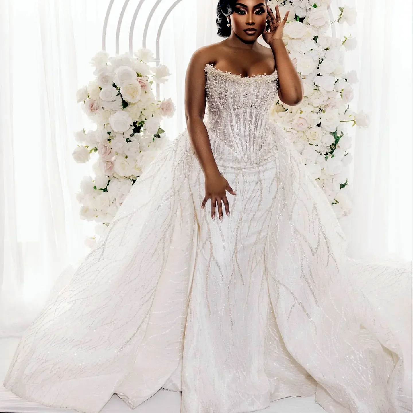 Customized Strapless Arabic Aso Ebi Wedding Dress Sweep Train Heavy Pearls Beads Detachable Train Mermaid Bridal Gowns
Customized Strapless Arabic Aso Ebi Wedding Dress Sweep Train Heavy Pearls Beads Detachable Train Mermaid Bridal Gowns