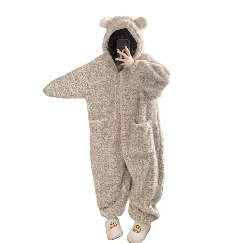 Women's Clothing Pajamas Winter Thicken Keep Warm Hit Product New Product At Home Outdoors Comfortable Ventilate Sleep Suit
Women's Clothing Pajamas Winter Thicken Keep Warm Hit Product New Product At Home Outdoors Comfortable Ventilate Sleep Suit