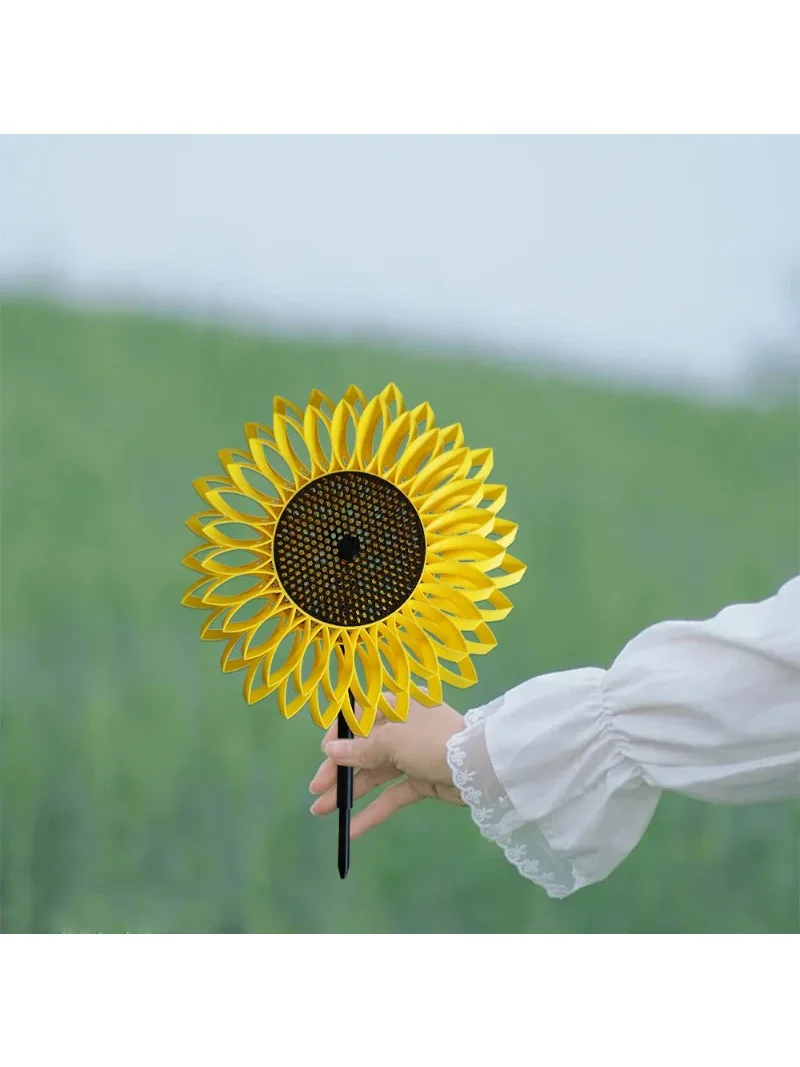 3D Printed Sunflower Windmills Ornament New Decorative Item for Home Garden
3D Printed Sunflower Windmills Ornament New Decorative Item for Home Garden