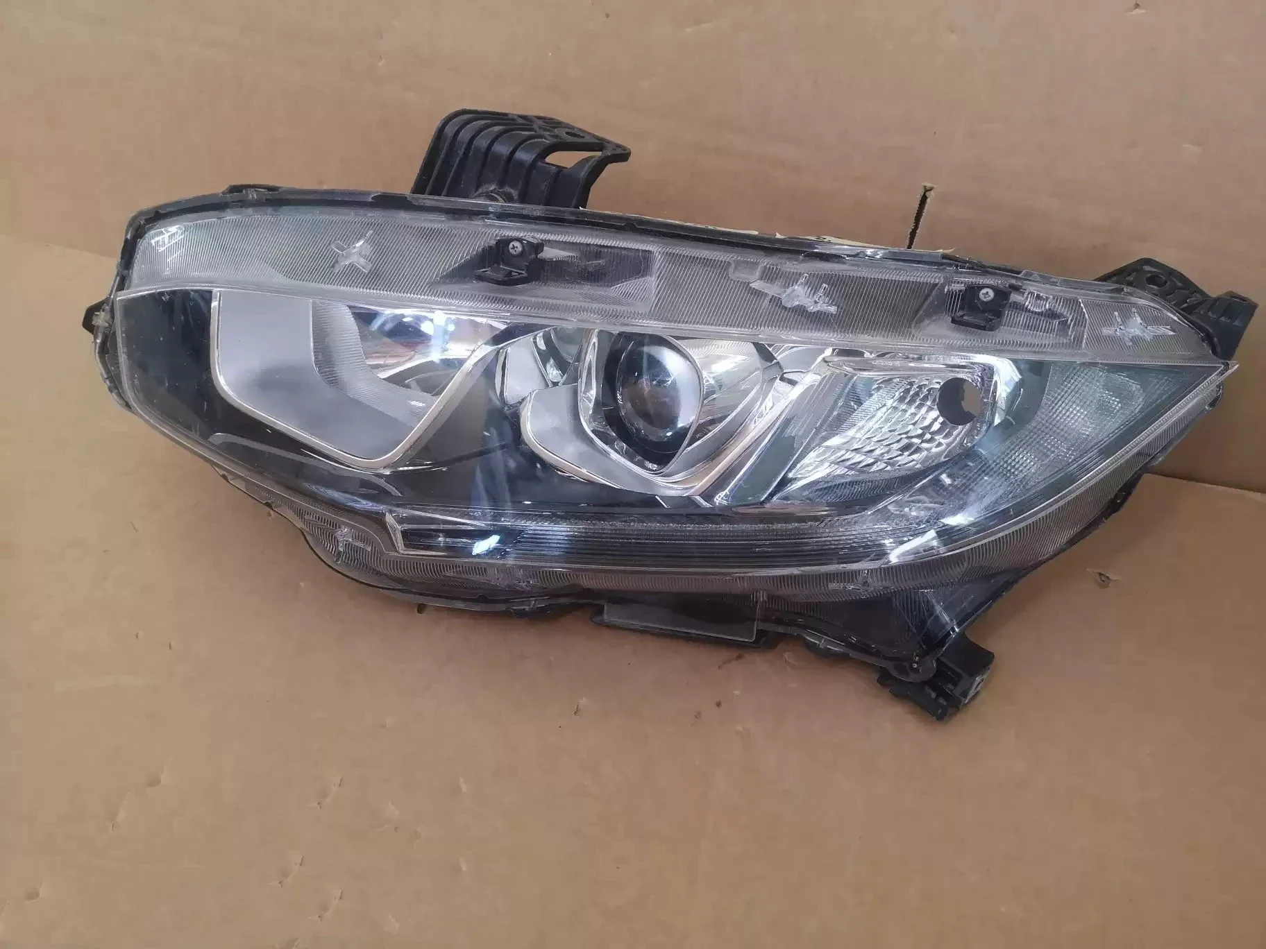 Для Honda civi в сборе светодиодные фары DRL дневные ходовые огни указатель поворота автомобильные аксессуары аксессуары для авто
Для Honda civi в сборе светодиодные фары DRL дневные ходовые огни указатель поворота автомобильные аксессуары аксессуары для авто