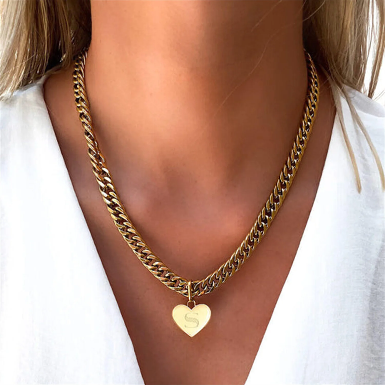 Custom Heart Curb Chain Necklace Personalized Engraving Name Pendant Stainless Steel Gold Chocker Jewellery Gift For Women Girls
Custom Heart Curb Chain Necklace Personalized Engraving Name Pendant Stainless Steel Gold Chocker Jewellery Gift For Women Girls