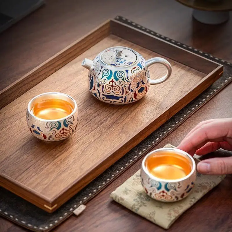 Dunhuang Wenchuang silver-plated kung fu tea set, one pot and two cups set, Chinese style kung fu tea set, teapot and tea
Dunhuang Wenchuang silver-plated kung fu tea set, one pot and two cups set, Chinese style kung fu tea set, teapot and tea