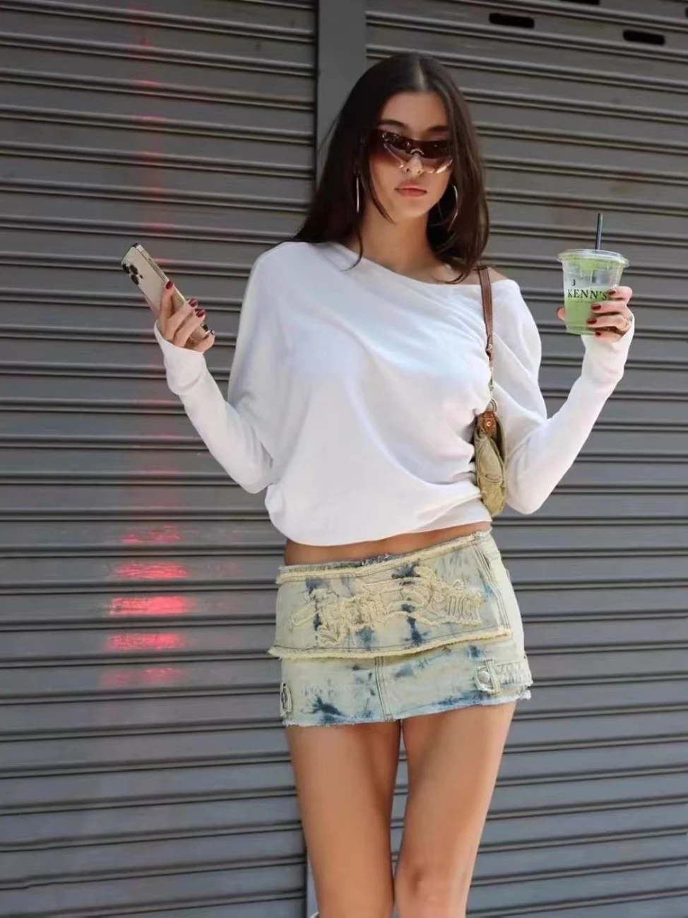 Fashionable Long Sleeve Knitted Shoulder Bared Top Street Style round Neck Moisture Wicking Pure Color Versatile Thumb Hole S...
Fashionable Long Sleeve Knitted Shoulder Bared Top Street Style round Neck Moisture Wicking Pure Color Versatile Thumb Hole S...