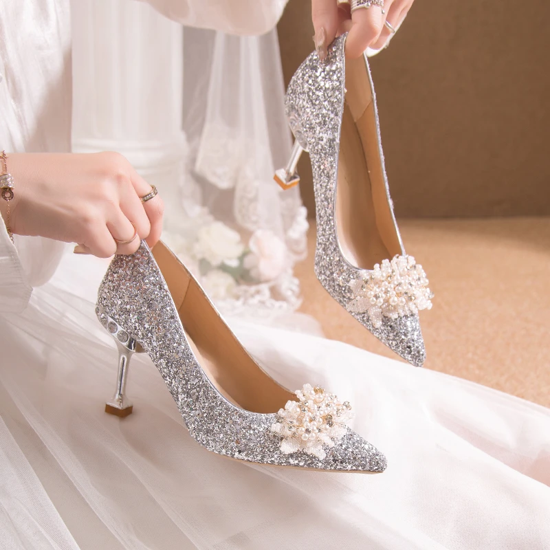 Хрустальные туфли, туфли на тонком высоком каблуке для подружек невесты, женские туфли для молодоженов, туфли больших размеров
Хрустальные туфли, туфли на тонком высоком каблуке для подружек невесты, женские туфли для молодоженов, туфли больших размеров