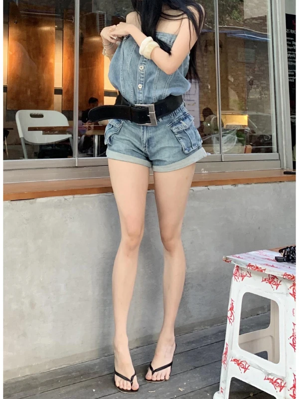 American Style Retro Strap Denim Shorts Women Spring Summer New Spicy Girl High Street Fashion Workwear Overall Pants
American Style Retro Strap Denim Shorts Women Spring Summer New Spicy Girl High Street Fashion Workwear Overall Pants