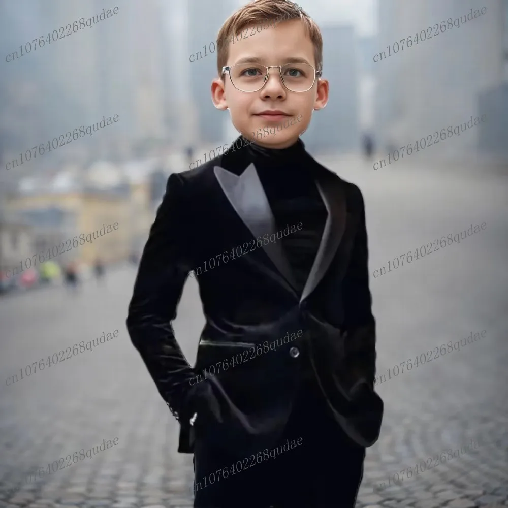 New Black Velvet Boy's Suit Formal Kids Tuxedo Toddler Children Clothes Boys Attire 3 Piece Jacket Vest Pants 2-13 Years
New Black Velvet Boy's Suit Formal Kids Tuxedo Toddler Children Clothes Boys Attire 3 Piece Jacket Vest Pants 2-13 Years