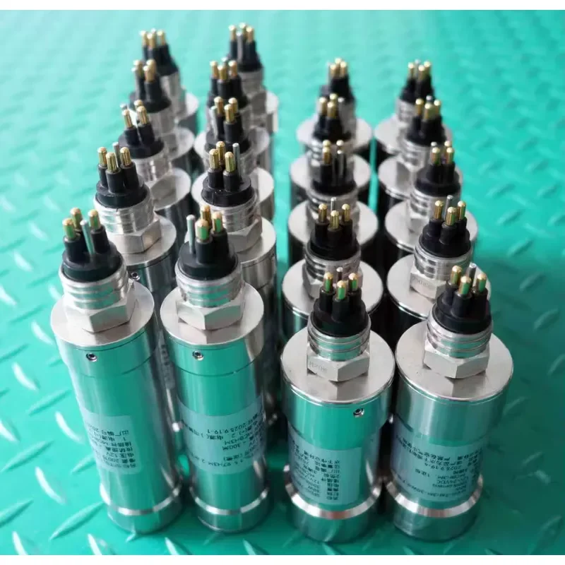Underwater Lighting and Fill Light Can Be Customized to Withstand a Pressure of 300 Meters Underwater
Underwater Lighting and Fill Light Can Be Customized to Withstand a Pressure of 300 Meters Underwater
