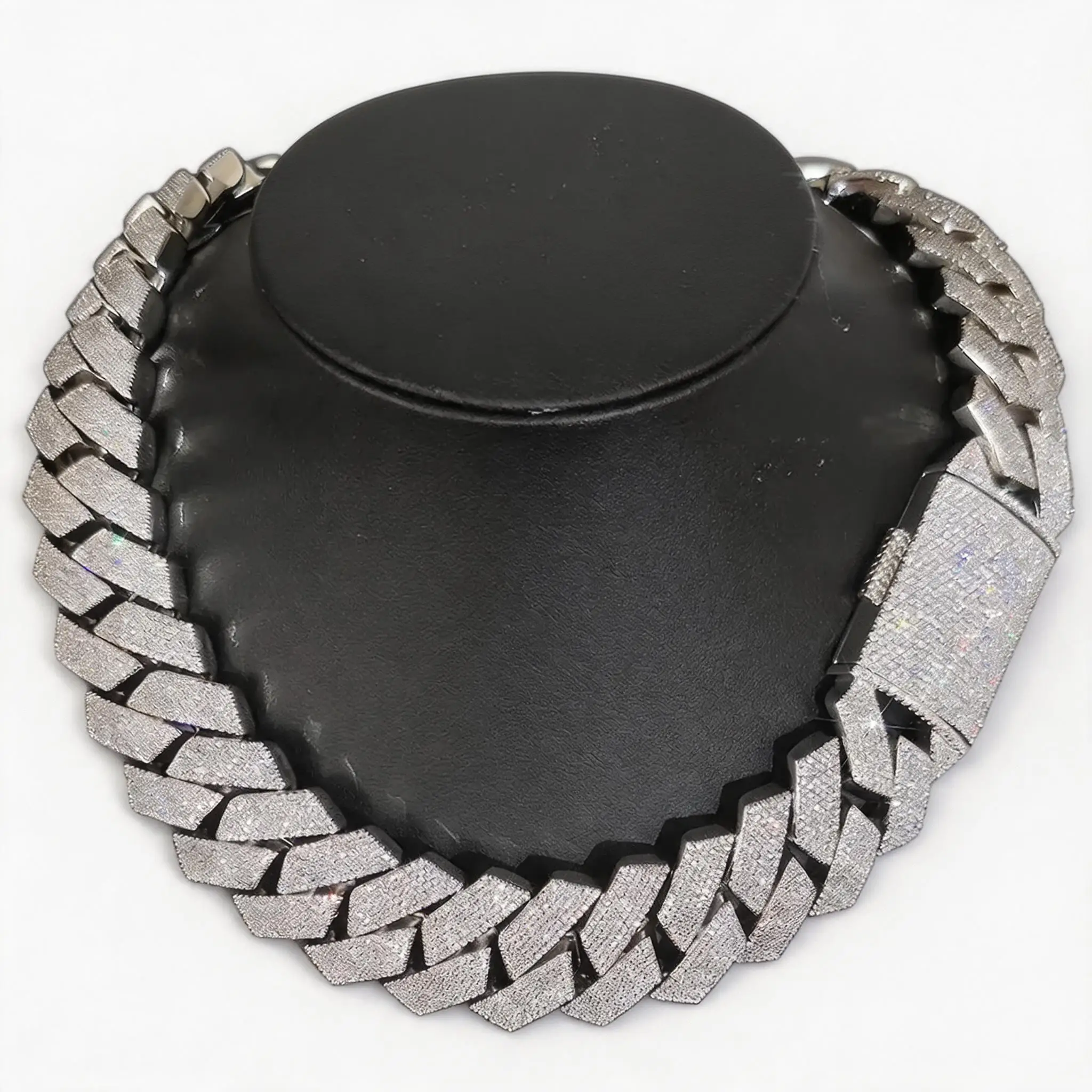 25mm Six Row Iced Out Cuban Link Chain, Thick Heavy Prong Setting Hip Hop Necklace 18K Gold Plated for Men Women
25mm Six Row Iced Out Cuban Link Chain, Thick Heavy Prong Setting Hip Hop Necklace 18K Gold Plated for Men Women