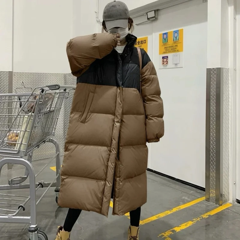 Winter New Down Coats Jacket for Women Stand-up Collar Windproof Thick Warm Outerwears Color Clash Trend High Street Down Jacket
Winter New Down Coats Jacket for Women Stand-up Collar Windproof Thick Warm Outerwears Color Clash Trend High Street Down Jacket