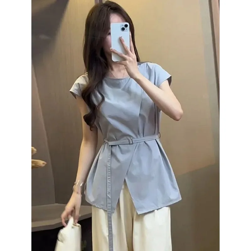 O-neck Cross Spliced Vent Sash Waisted Slim Blouse Women Elegant Short Sleeve Shirt Summer Korean Lady Premium Trendy Top
O-neck Cross Spliced Vent Sash Waisted Slim Blouse Women Elegant Short Sleeve Shirt Summer Korean Lady Premium Trendy Top