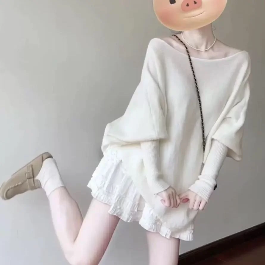 Fashionable Tea-toned Women's Two-piece Set Spring Collection Comfortable Long-sleeve Short-skirt Polyester Casual Wear
Fashionable Tea-toned Women's Two-piece Set Spring Collection Comfortable Long-sleeve Short-skirt Polyester Casual Wear