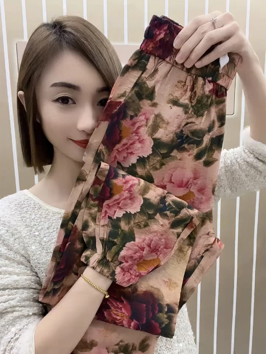 Летние женские хлопково-льняные брюки-шаровары с цветочным принтом, укороченные, тонкие, для пляжа, повседневные, с мелким цветочным узором, размер S, коллекция 2024
Летние женские хлопково-льняные брюки-шаровары с цветочным принтом, укороченные, тонкие, для пляжа, повседневные, с мелким цветочным узором, размер S, коллекция 2024