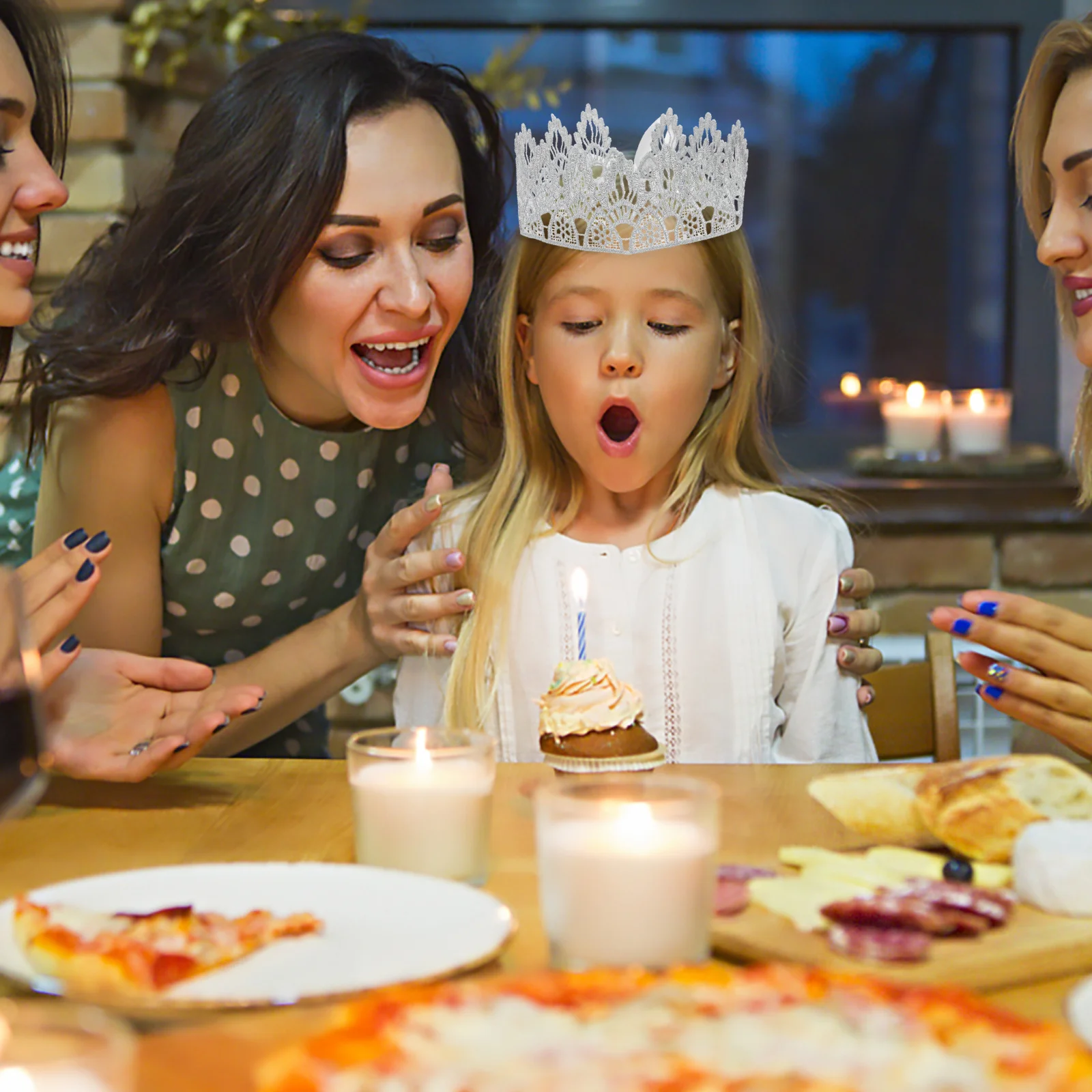 1pc Crown Decor Premium Headwear Lightweight Birthday Prop For Women Kids Party Supply Birthday Party Crown Ornament
1pc Crown Decor Premium Headwear Lightweight Birthday Prop For Women Kids Party Supply Birthday Party Crown Ornament