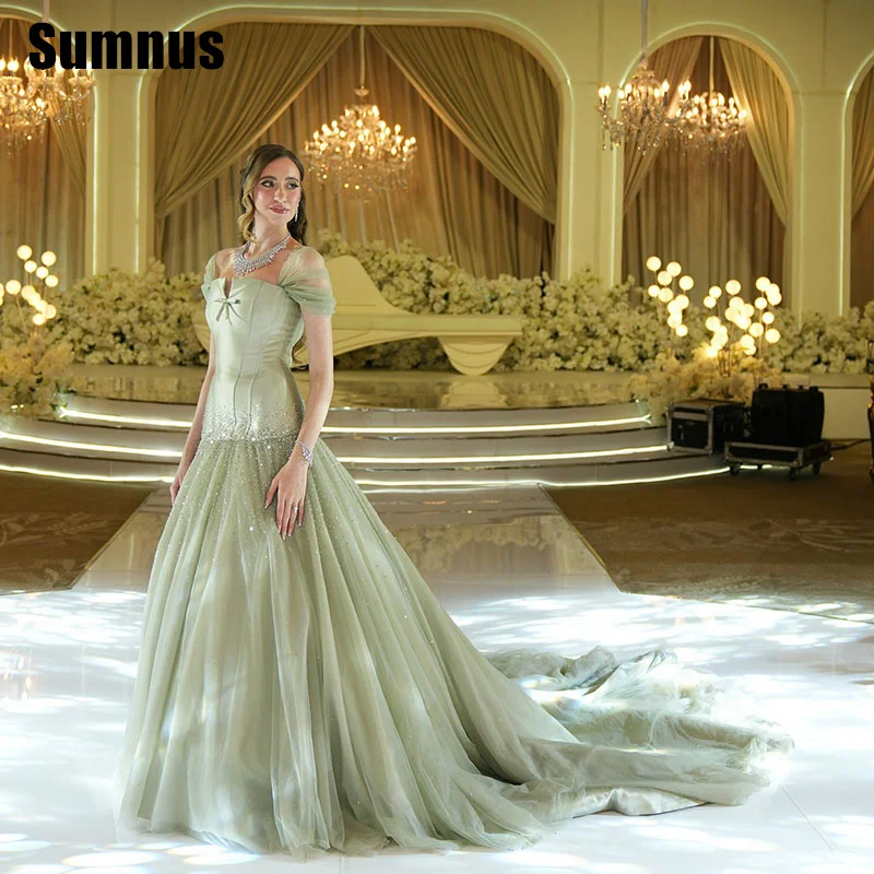 Sumnus Charming A-Line Green Prom Dress Off Shoulder Beading Bow Evening Dress With Train فساتين سهرة Customized
Sumnus Charming A-Line Green Prom Dress Off Shoulder Beading Bow Evening Dress With Train فساتين سهرة Customized