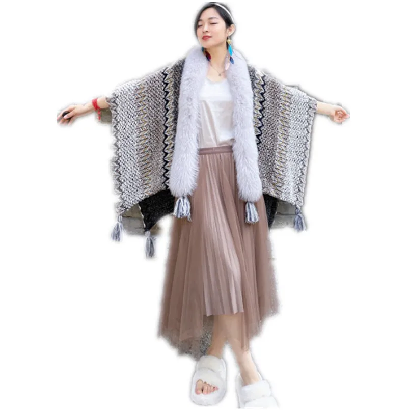 New Women Autumn Winter Real Fox Fur Collar Shawl Fasion Fluffy Bohemia Wool Wraps with Fur Trim Scarf
New Women Autumn Winter Real Fox Fur Collar Shawl Fasion Fluffy Bohemia Wool Wraps with Fur Trim Scarf