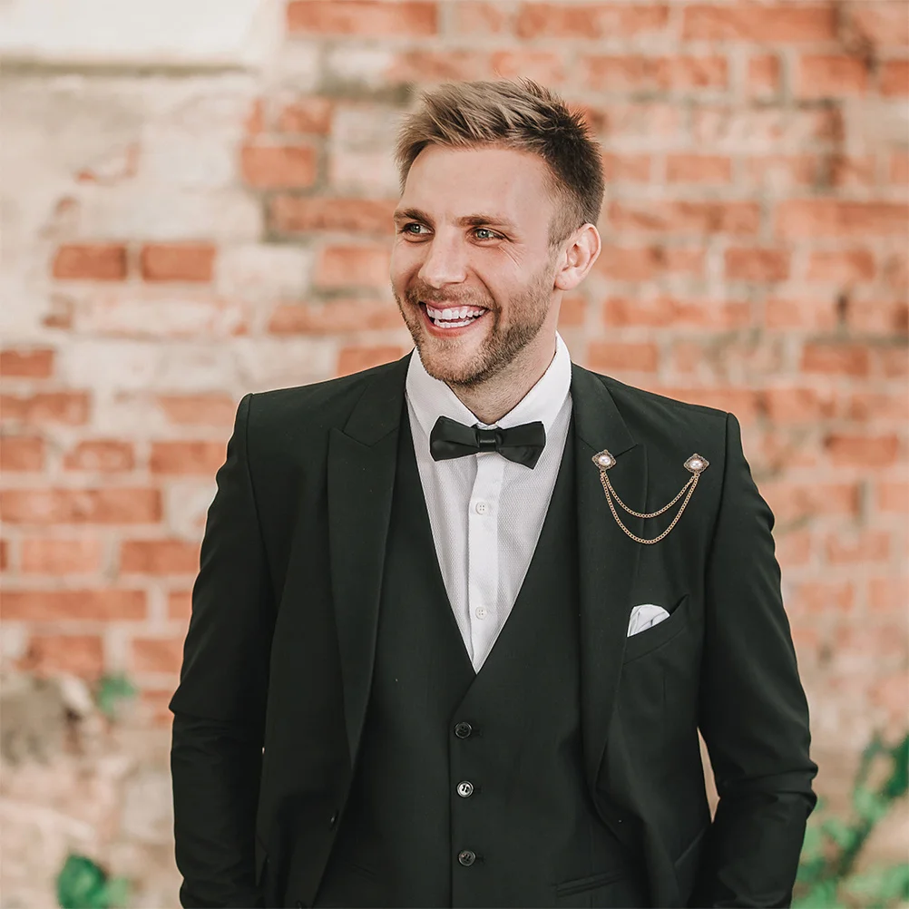 Vintage For Men Zinc Alloy Suit Lapel Hanging Chain Badge Male Brooch Pin Fashion Brooch Clothing Accessory
Vintage For Men Zinc Alloy Suit Lapel Hanging Chain Badge Male Brooch Pin Fashion Brooch Clothing Accessory