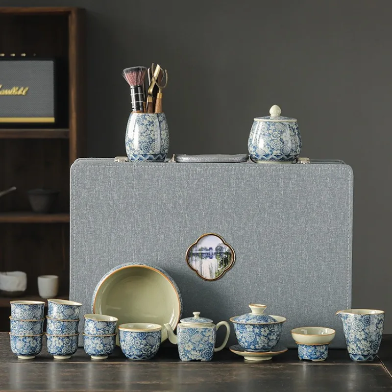 Blue and white kung fu tea set household light luxury office meeting guests Chinese cover bowl tea gift box
Blue and white kung fu tea set household light luxury office meeting guests Chinese cover bowl tea gift box