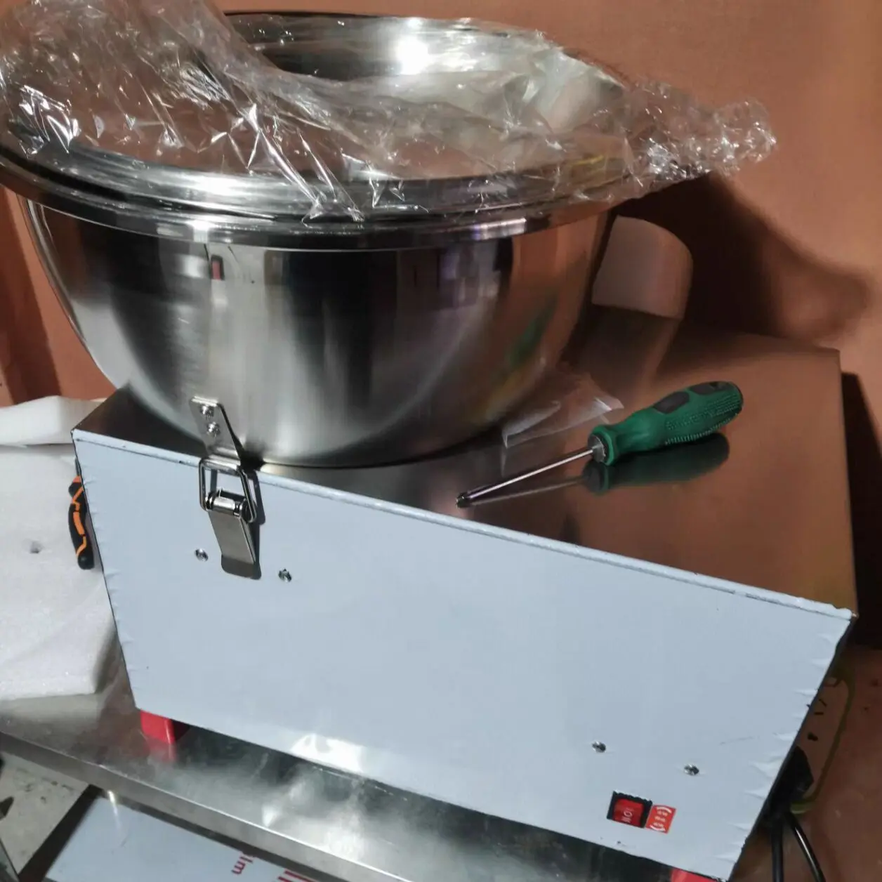 Hot Sale 5kg 8kg Stainless Steel Food Pizza Bread Dough Mixer Automatic Electric
Hot Sale 5kg 8kg Stainless Steel Food Pizza Bread Dough Mixer Automatic Electric