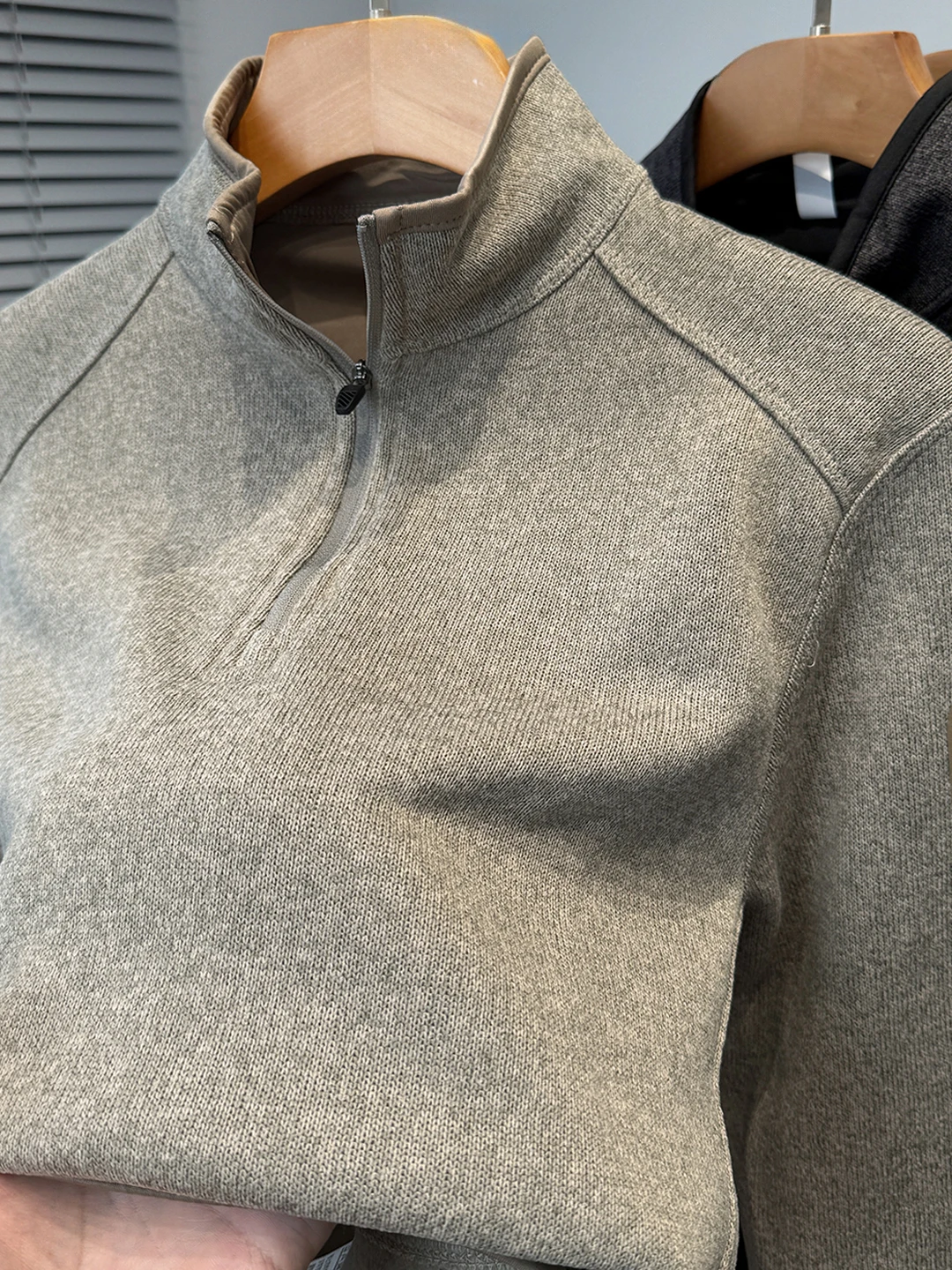Men's Fce Lined Knitted Hoodie f Zip Casual Sports Wear Stand Fit Polyester Fiber Long Sve Regular Length
Men's Fce Lined Knitted Hoodie f Zip Casual Sports Wear Stand Fit Polyester Fiber Long Sve Regular Length