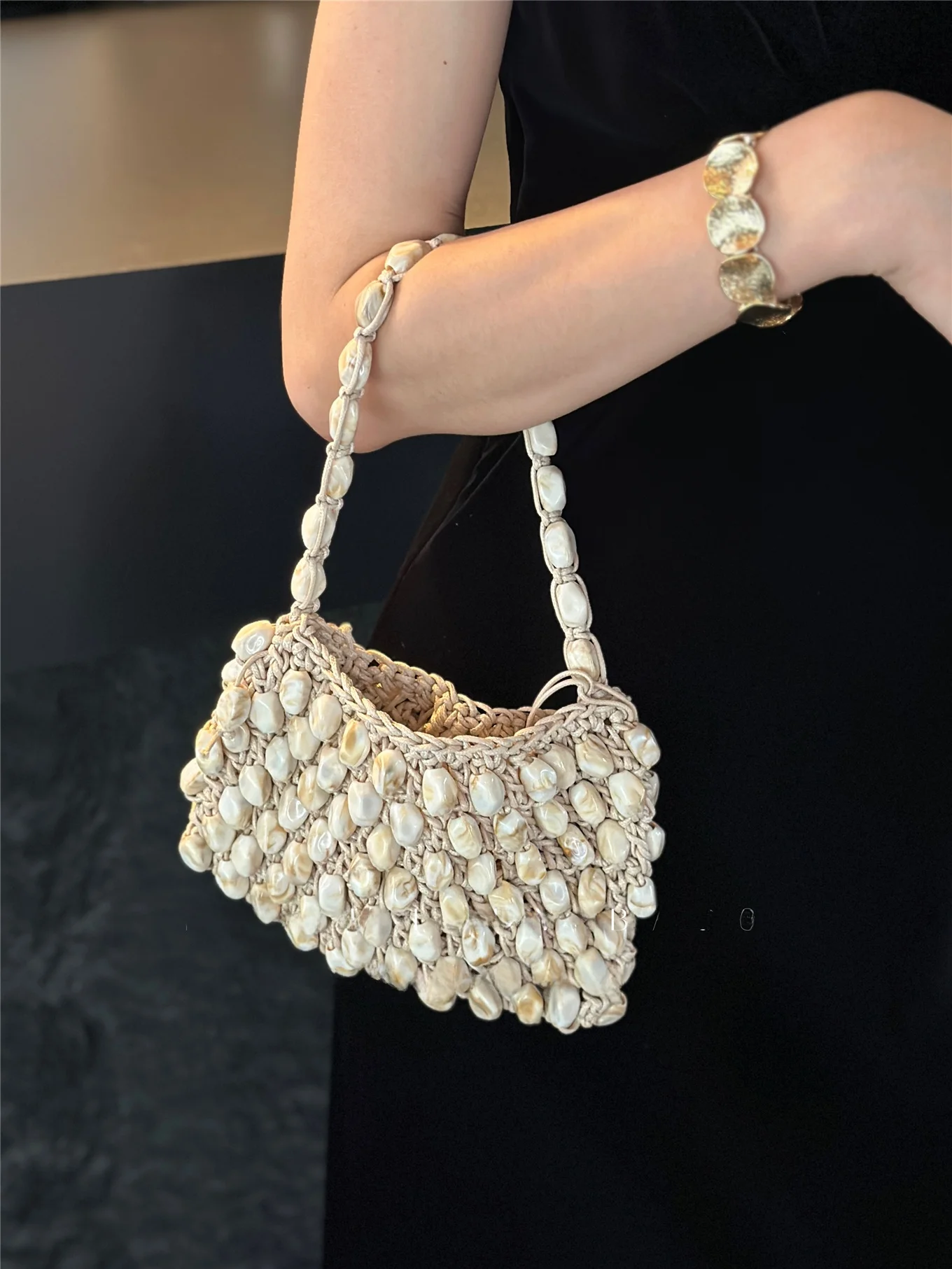 New 2026 Summer Fashionable Beaded Wax Rope Woven Square Design Handheld Crossbody Bag Women's Bag Open Top Style
New 2026 Summer Fashionable Beaded Wax Rope Woven Square Design Handheld Crossbody Bag Women's Bag Open Top Style