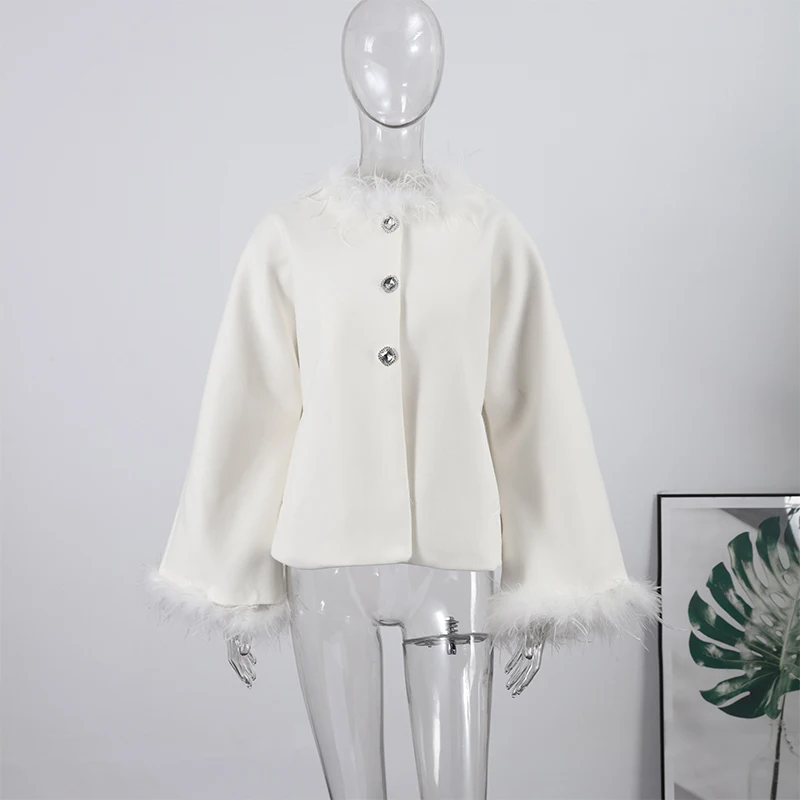 Solid Pocket Cape Coat Asymmetric Button Long Sleeve 2025 Autumn Elegant Women Outerwear Chic Modern Lady Overcoat
Solid Pocket Cape Coat Asymmetric Button Long Sleeve 2025 Autumn Elegant Women Outerwear Chic Modern Lady Overcoat