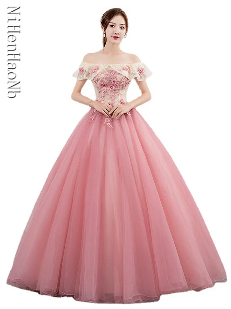 Новое светло-розовое длинное милое женское платье принцессы Quinceanera, платье подружки невесты, банкетное бальное платье для выступлений
Новое светло-розовое длинное милое женское платье принцессы Quinceanera, платье подружки невесты, банкетное бальное платье для выступлений