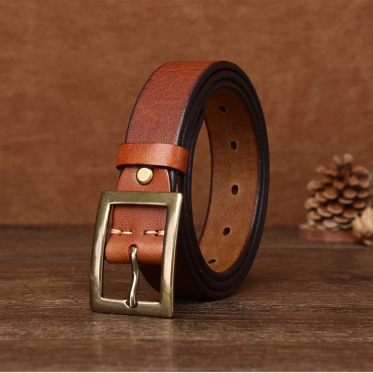 Women's vintage first layer cowhide leather belt leather buckle needle buckle handmade fashion jeans casual belt
Women's vintage first layer cowhide leather belt leather buckle needle buckle handmade fashion jeans casual belt