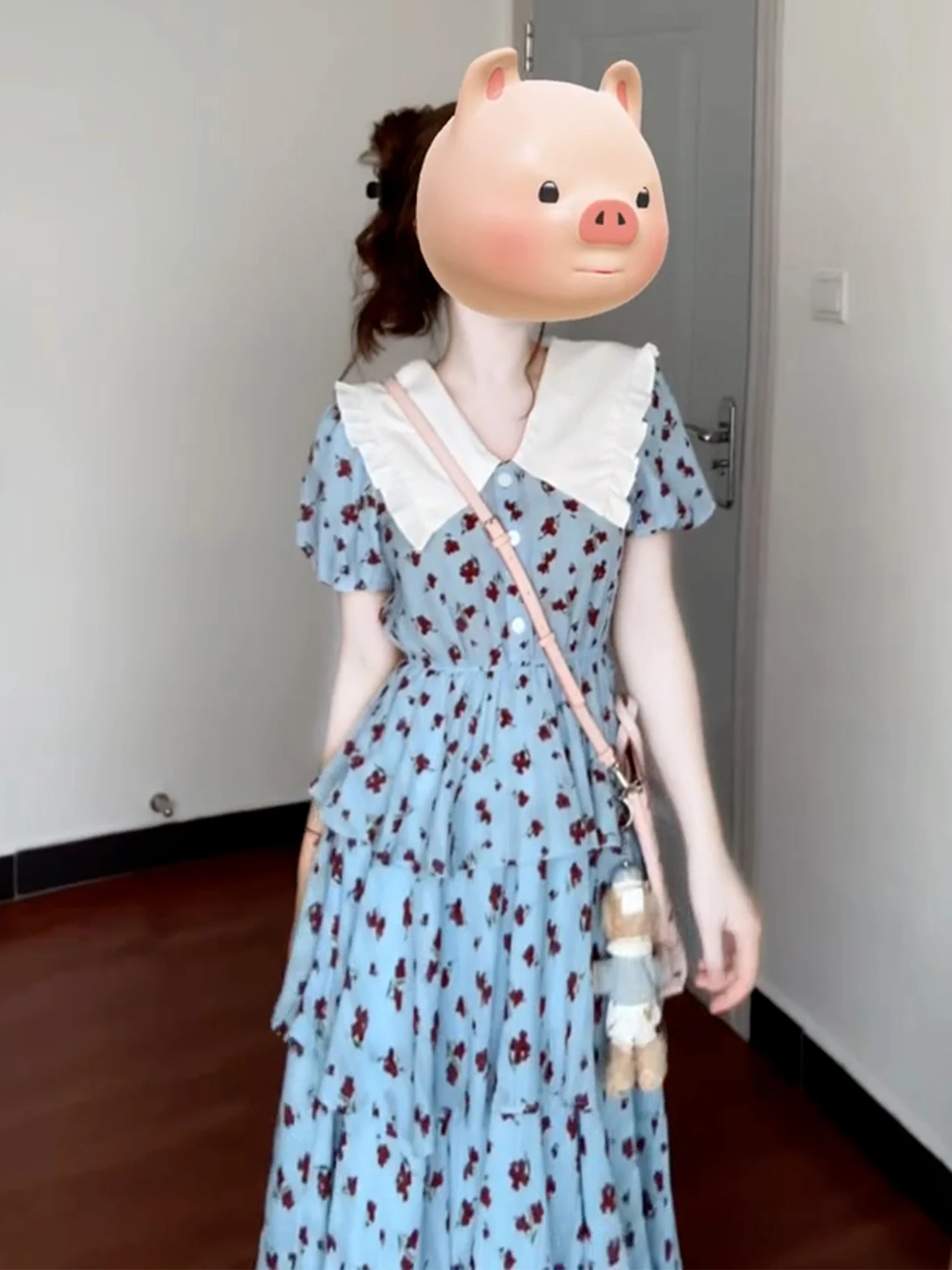 Новая летняя женская юбка А-силуэта с цветочным принтом, высокой талией, повседневная, свободного кроя, длинная, 2026 года
Новая летняя женская юбка А-силуэта с цветочным принтом, высокой талией, повседневная, свободного кроя, длинная, 2026 года