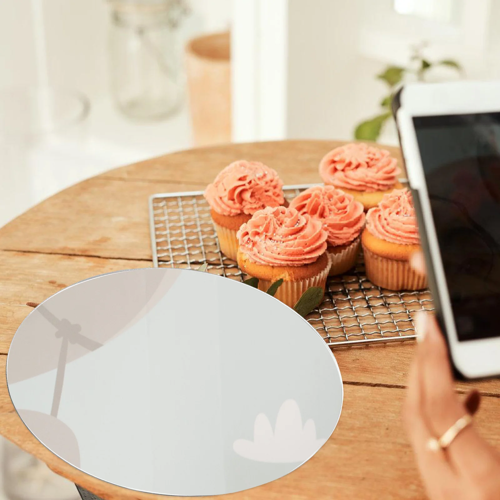 Reflective Display Board Acrylic Mirror Sheet for Small Products Photography Prop Background Electronics Glass Items
Reflective Display Board Acrylic Mirror Sheet for Small Products Photography Prop Background Electronics Glass Items