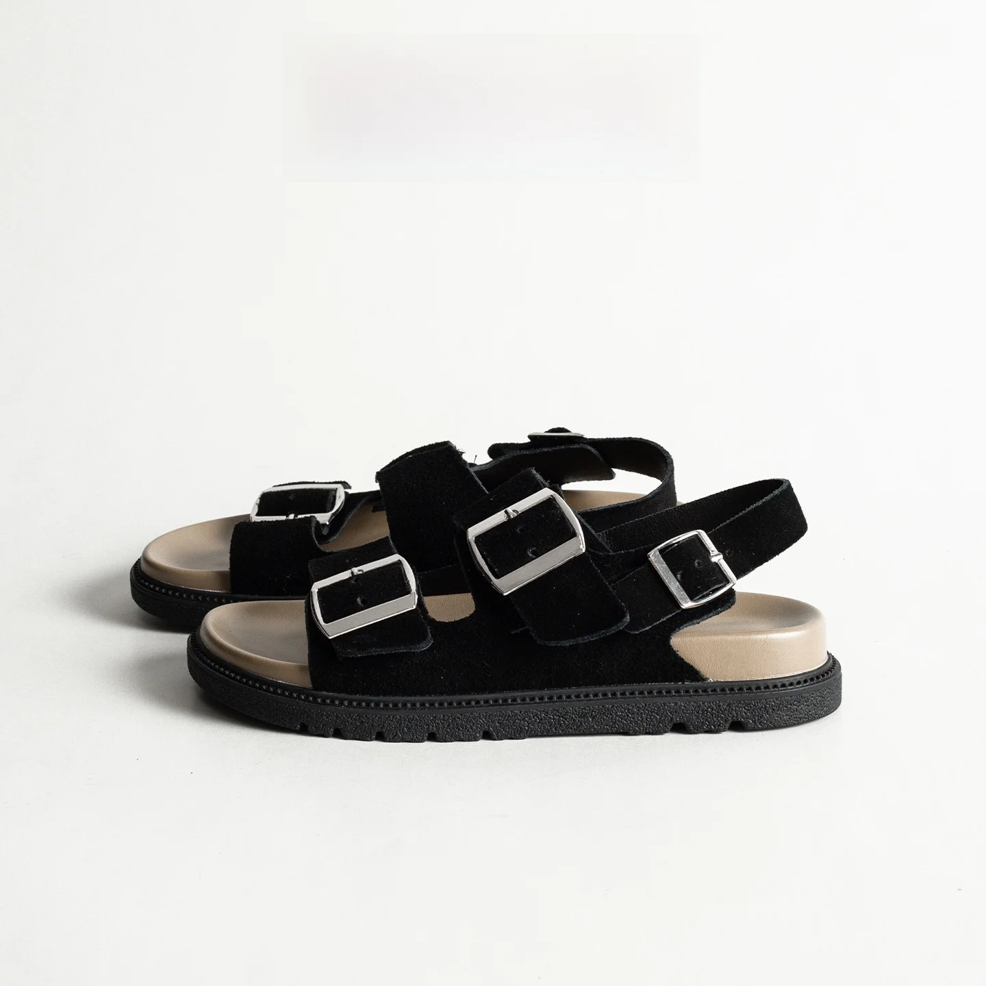 Kaimanli Genuine Leather Thick Heel Sandals Women's 2025 New Summer Outdoor Flat Roman Shoes Belt Decorated Casua...
Kaimanli Genuine Leather Thick Heel Sandals Women's 2025 New Summer Outdoor Flat Roman Shoes Belt Decorated Casua...