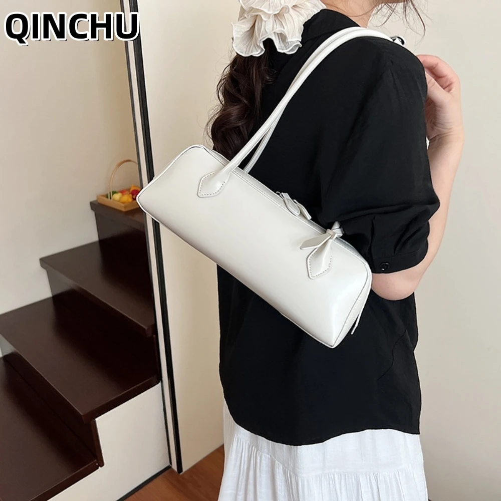 QINCHU Women's Bag 2026 New Long-handled Baguette Retro Shoulder Bags Tote Bag Commut Portable Handbag Women
QINCHU Women's Bag 2026 New Long-handled Baguette Retro Shoulder Bags Tote Bag Commut Portable Handbag Women